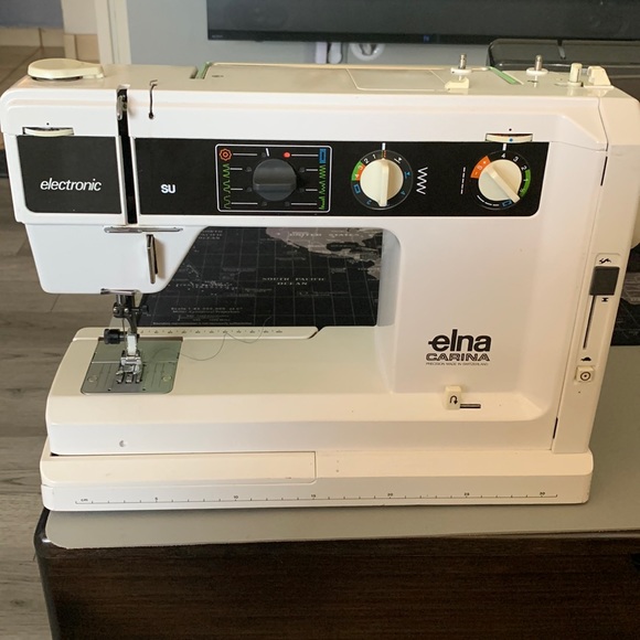 Elna Other Elna Carina Vintage Sewing Machine Made In Switzerland